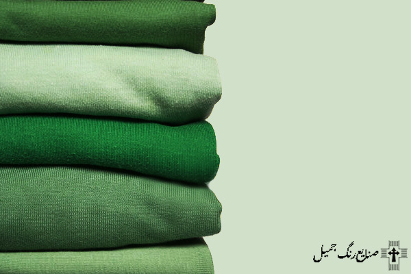روانشناسی رنگ سبز در لباس | طراحی مد 2023
